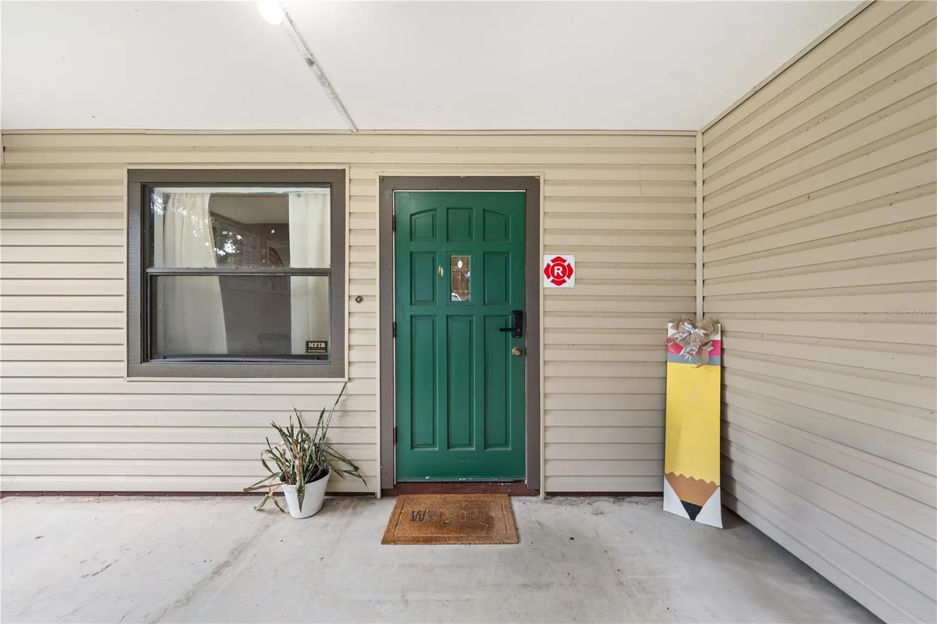 102 S Highland Street Bushnell FL 33513