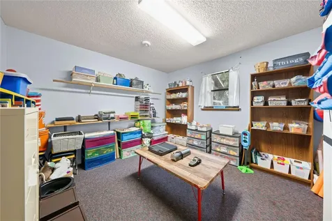 102 S Highland Street Bushnell FL 33513