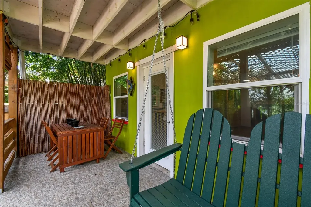 3203 E Yukon Street Tampa FL 33604