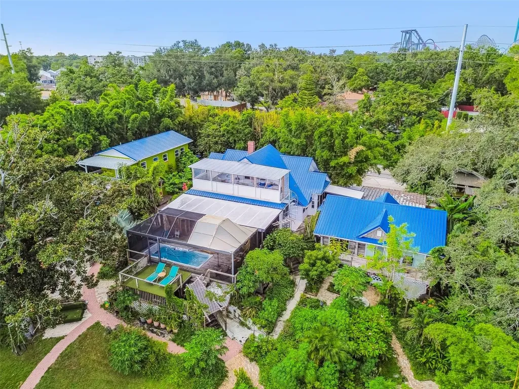 3203 E Yukon Street Tampa FL 33604