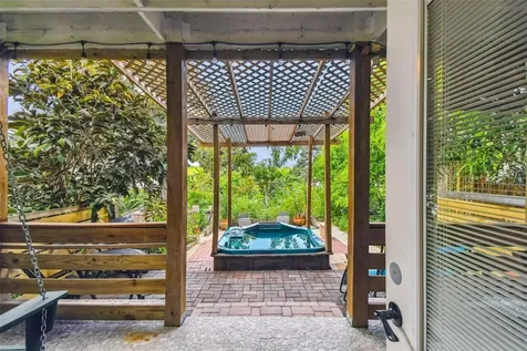 3203 E Yukon Street Tampa FL 33604