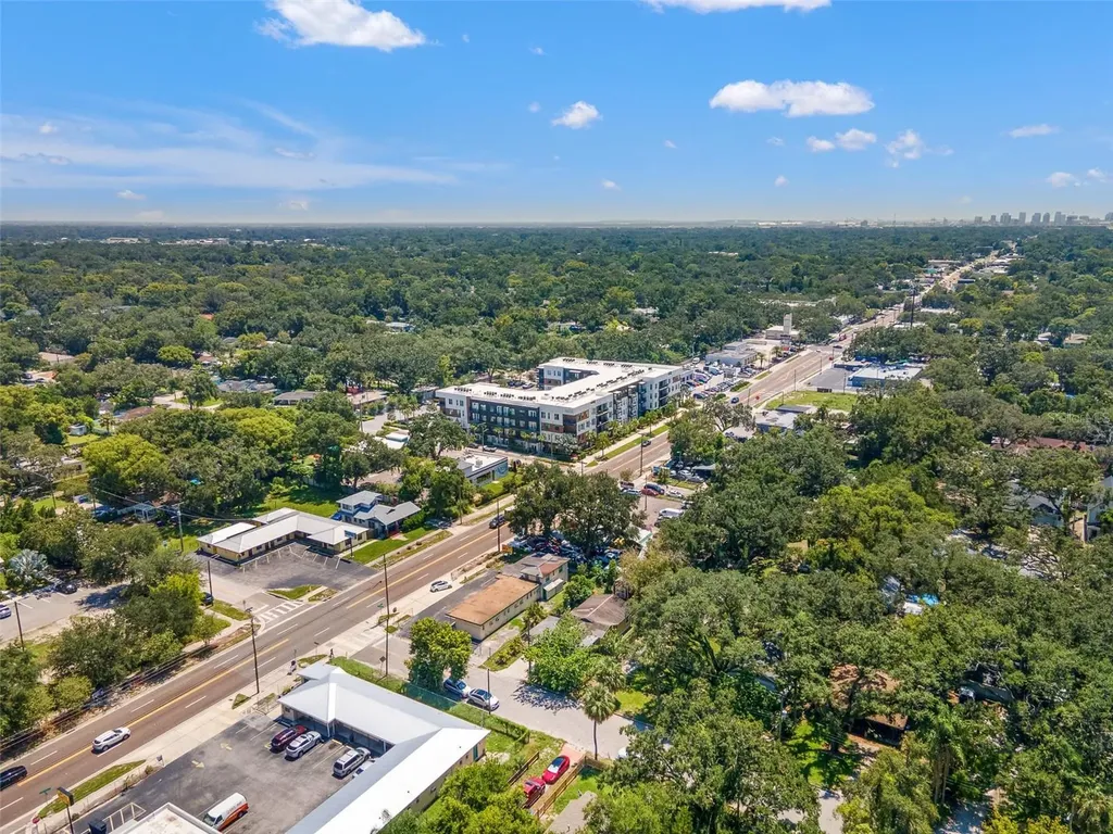 809 E Lambright Street Tampa FL 33604