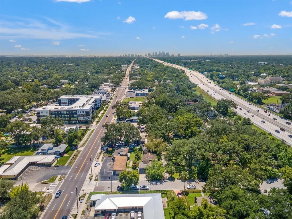 809 E Lambright Street Tampa FL 33604