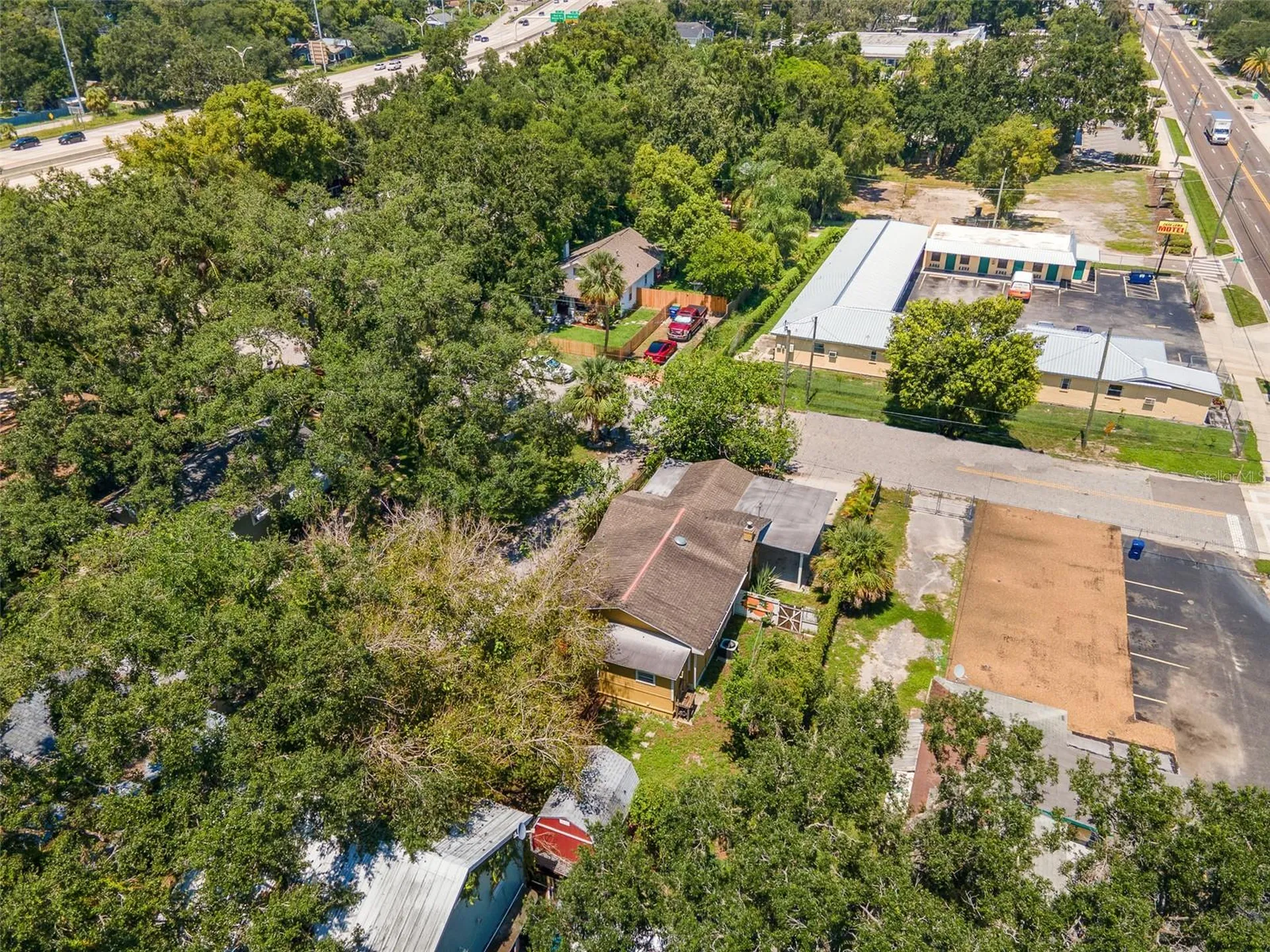 809 E Lambright Street Tampa FL 33604