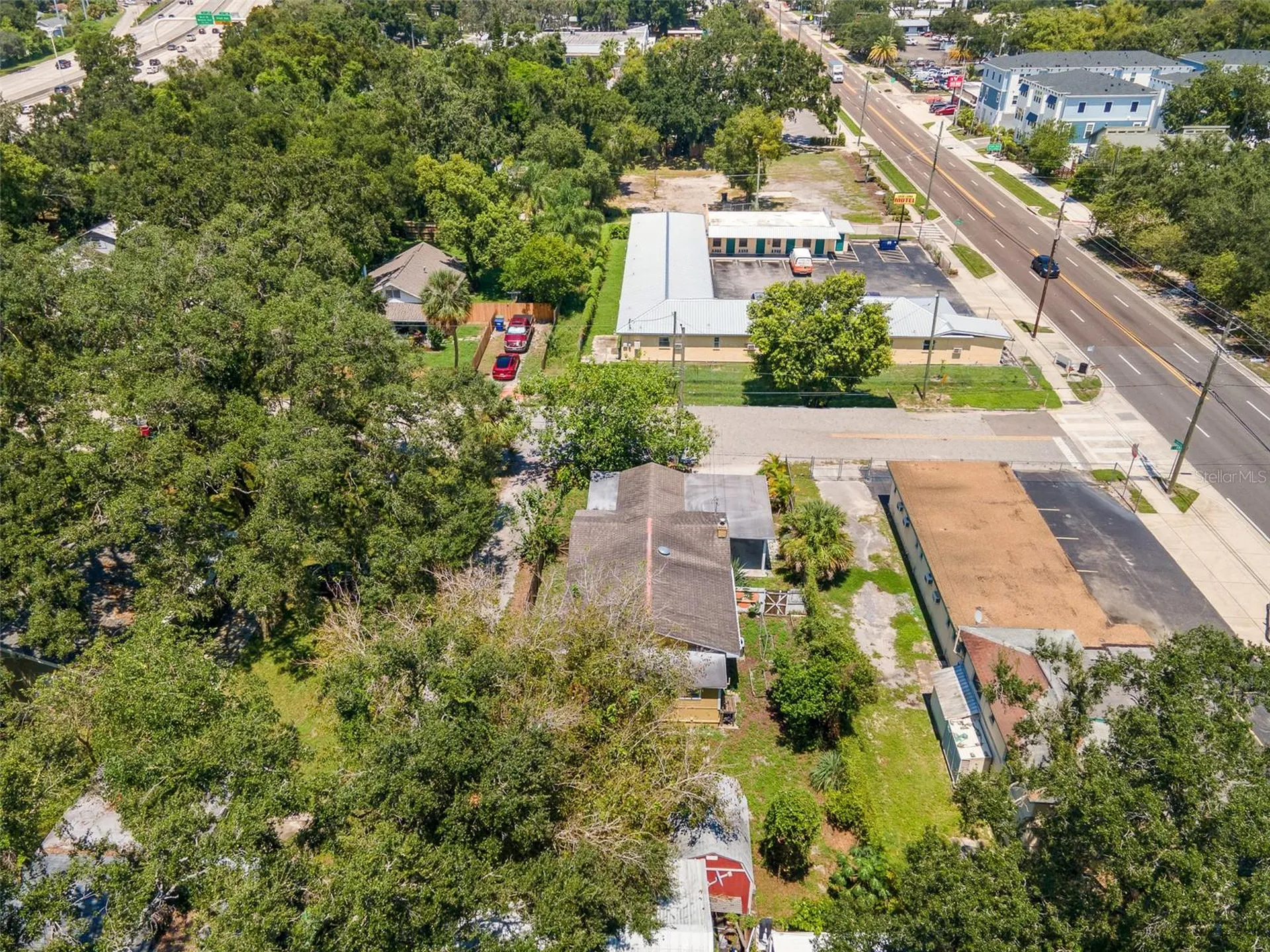 809 E Lambright Street Tampa FL 33604