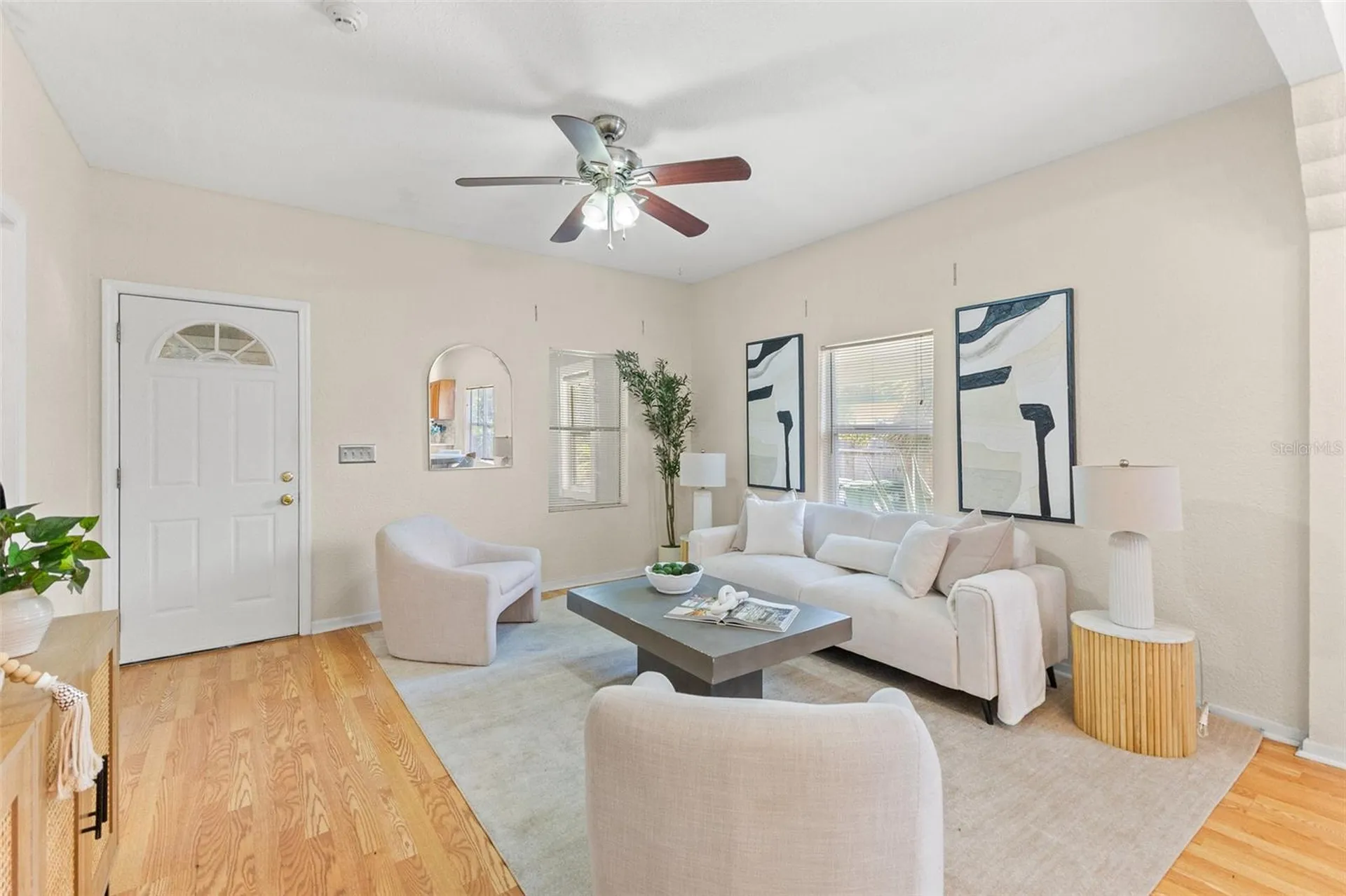 809 E Lambright Street Tampa FL 33604