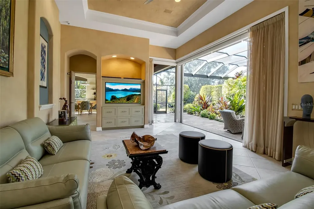 8116 Lone Tree Glen Lakewood Ranch FL 34202