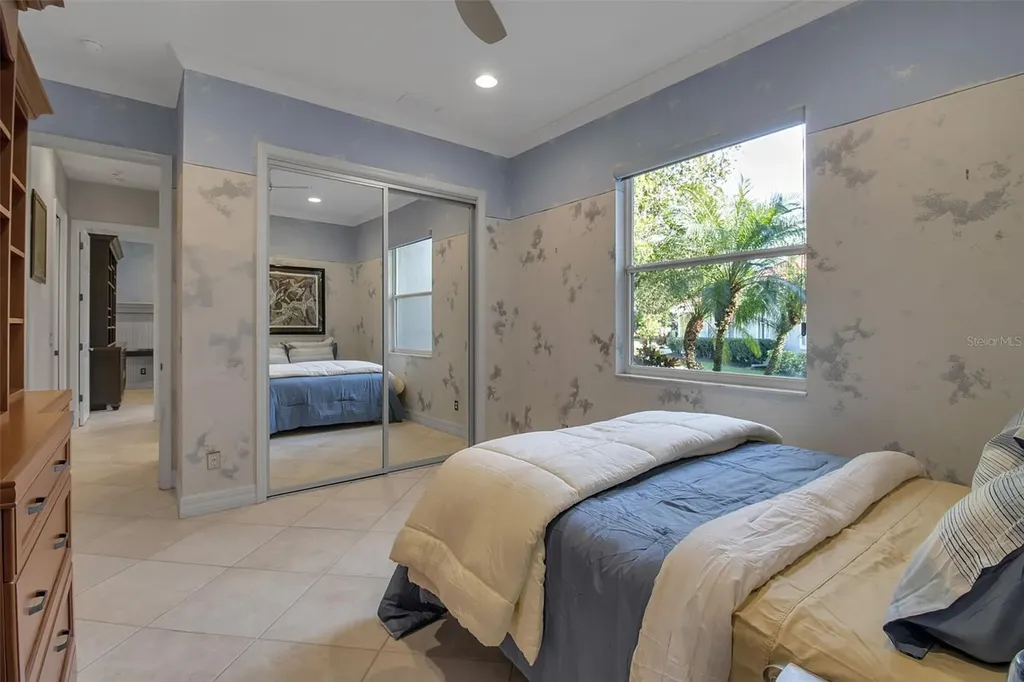 8116 Lone Tree Glen Lakewood Ranch FL 34202