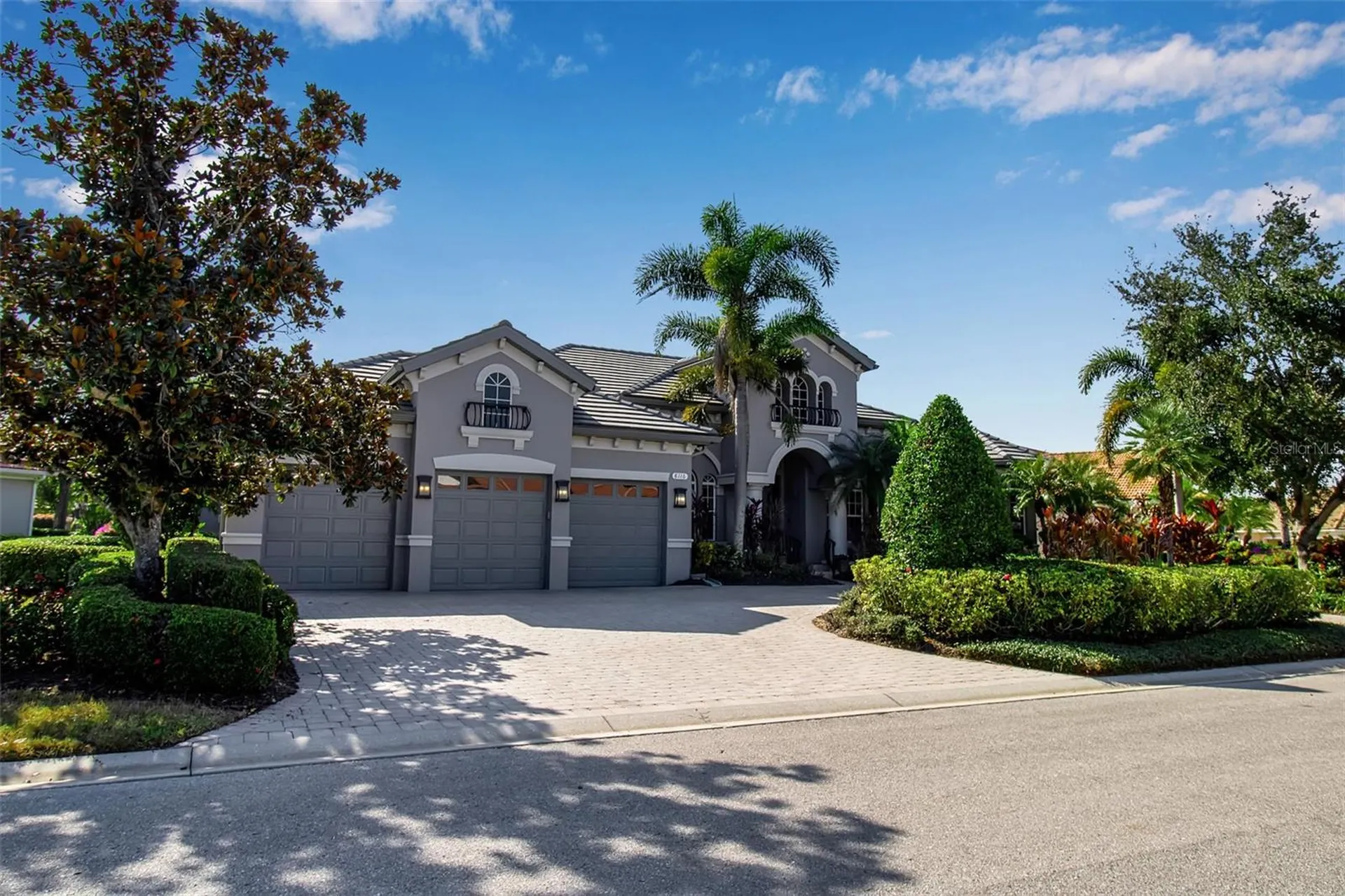 8116 Lone Tree Glen Lakewood Ranch FL 34202