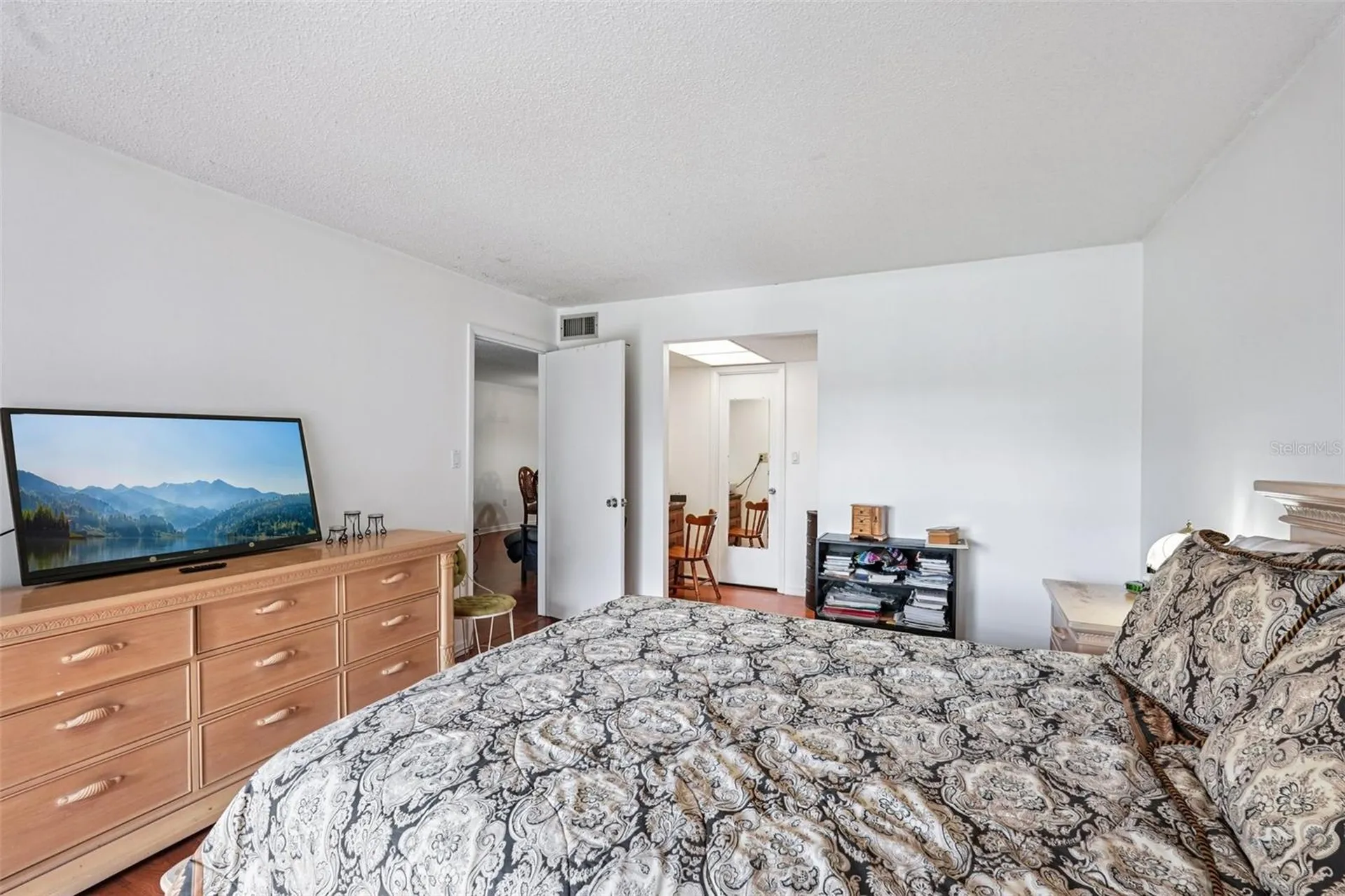 3606 Lake Bayshore Drive Bradenton FL 34205