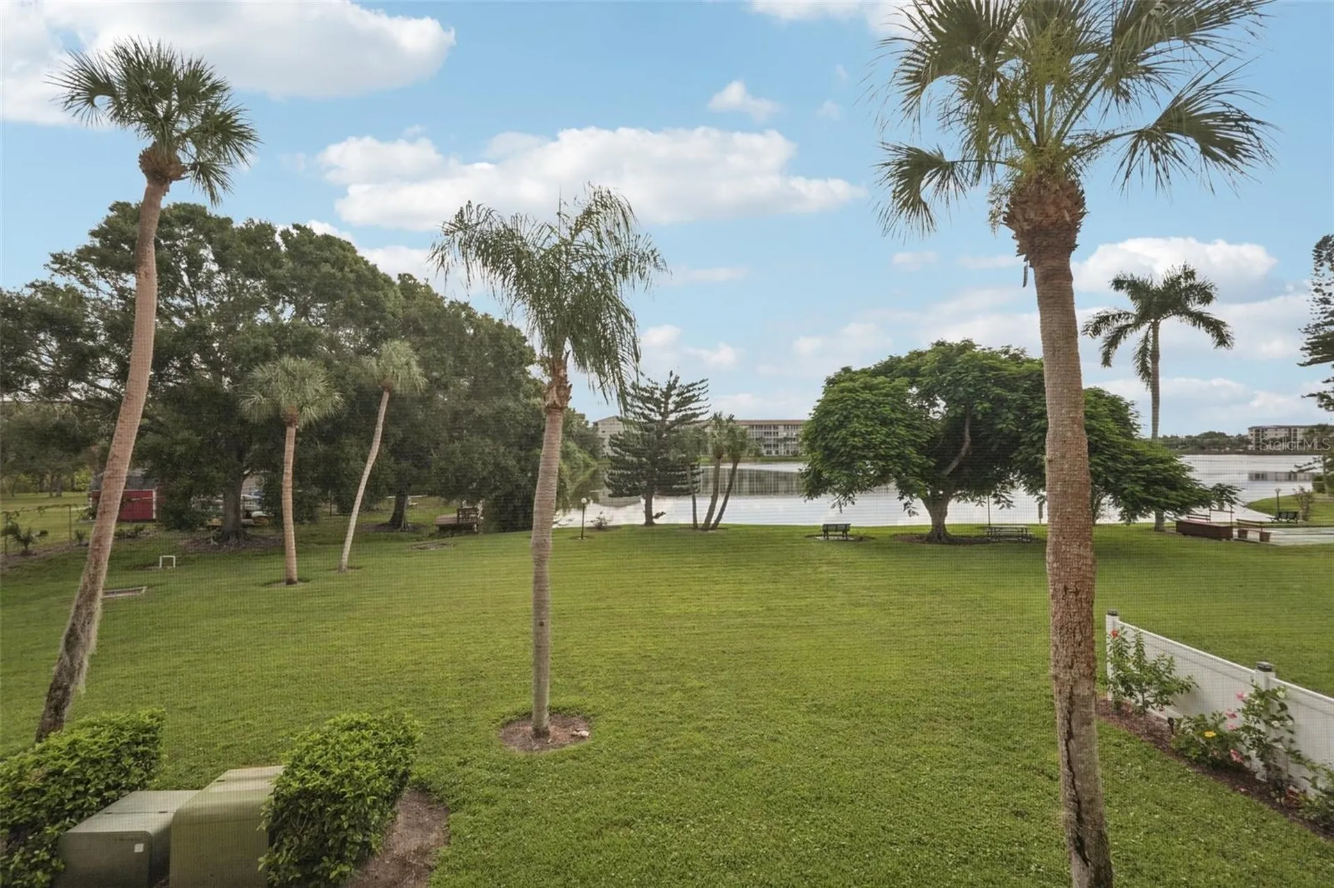 3606 Lake Bayshore Drive Bradenton FL 34205