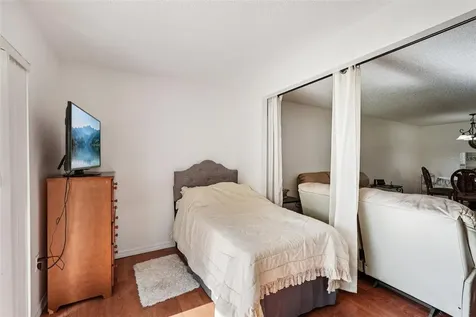 3606 Lake Bayshore Drive Bradenton FL 34205