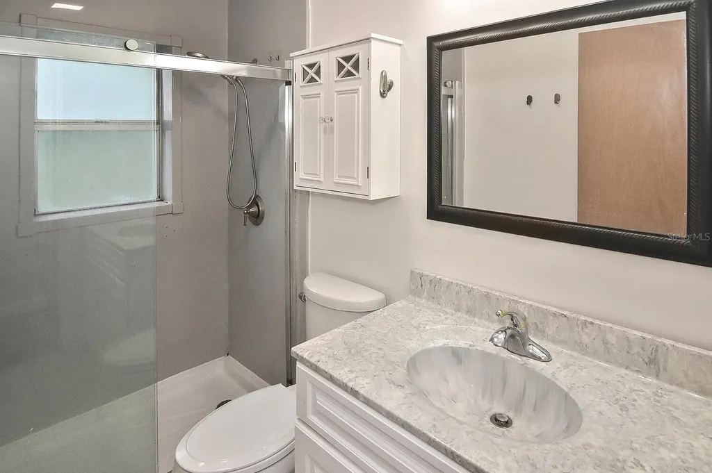 2306 9th Street E Bradenton FL 34208