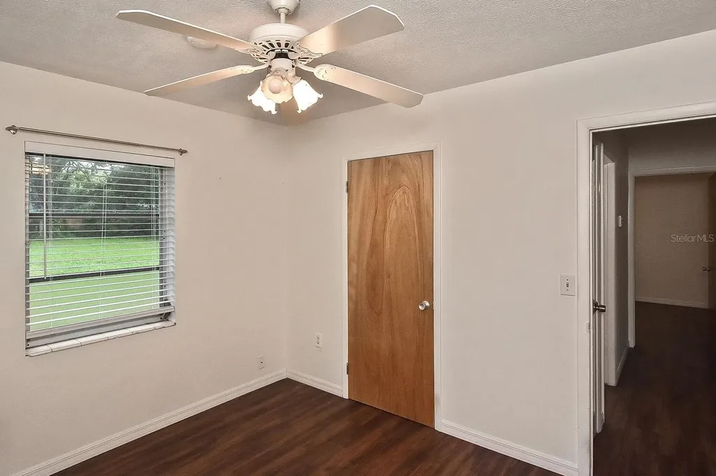 2306 9th Street E Bradenton FL 34208