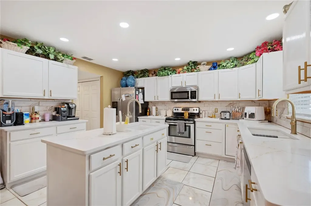 5155 Spanish Oaks Drive Lakeland FL 33805