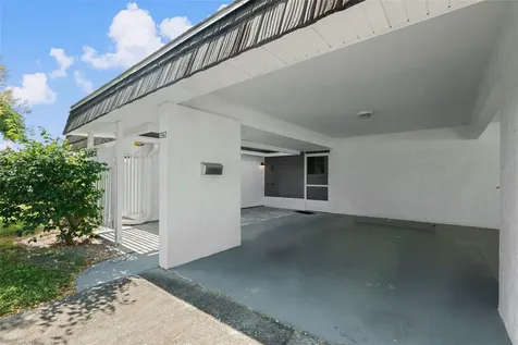 3952 Ashwood Lane Sarasota FL 34232
