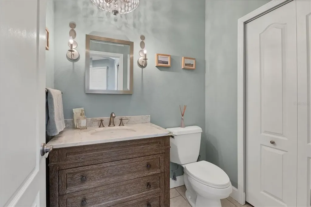 7356 Mara Vista Drive Sarasota FL 34238