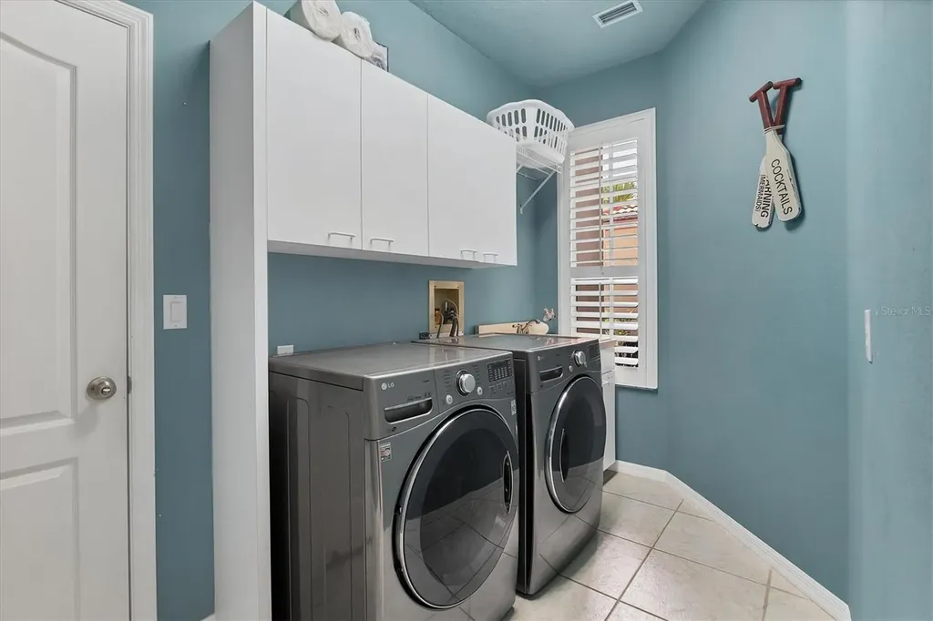 7356 Mara Vista Drive Sarasota FL 34238