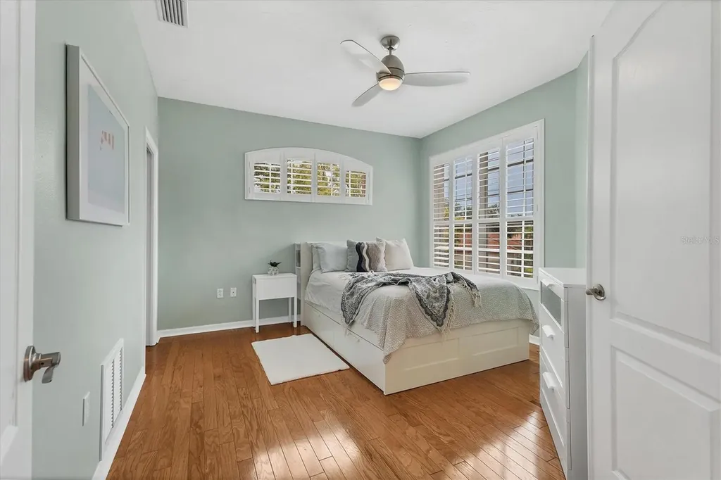 7356 Mara Vista Drive Sarasota FL 34238
