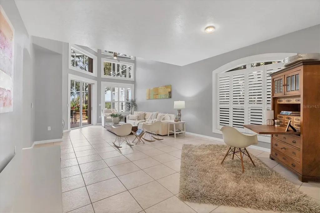 7356 Mara Vista Drive Sarasota FL 34238