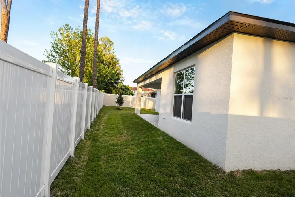 20 Essington Lane Palm Coast FL 32164