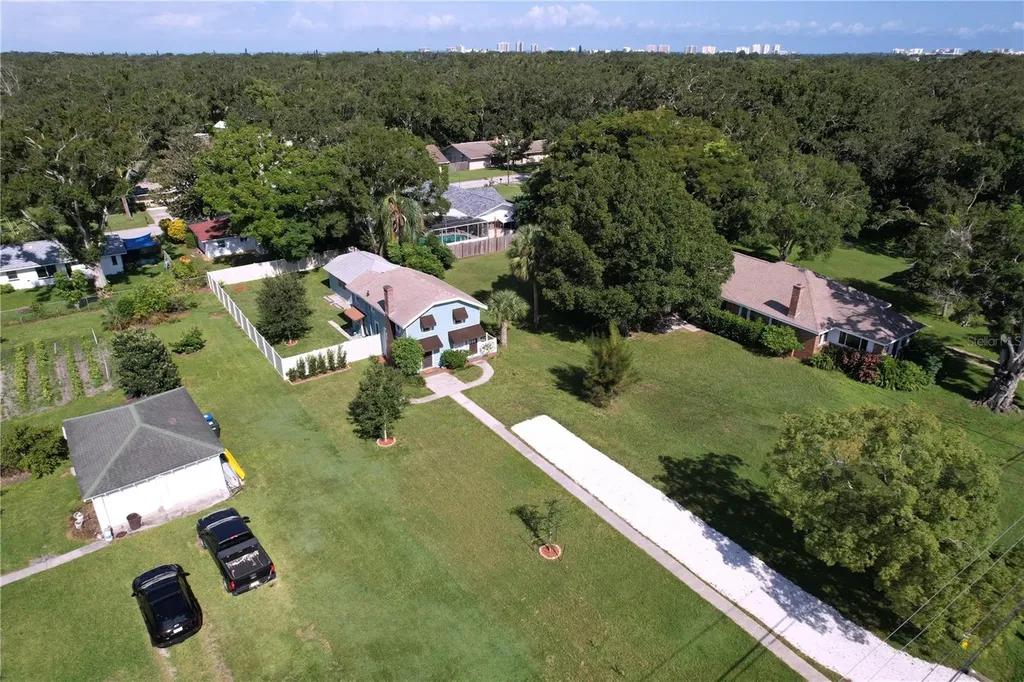 363 14th Street NW Largo FL 33770