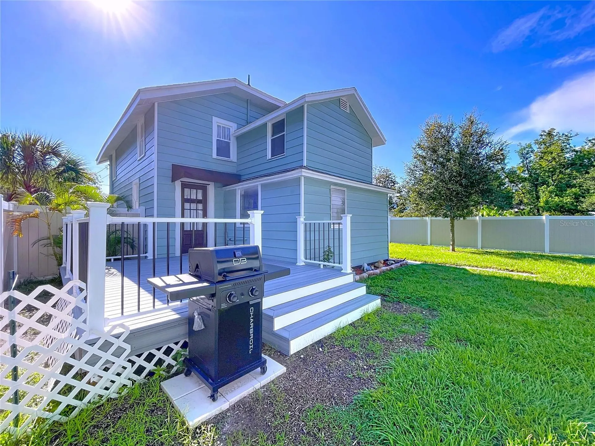 363 14th Street NW Largo FL 33770