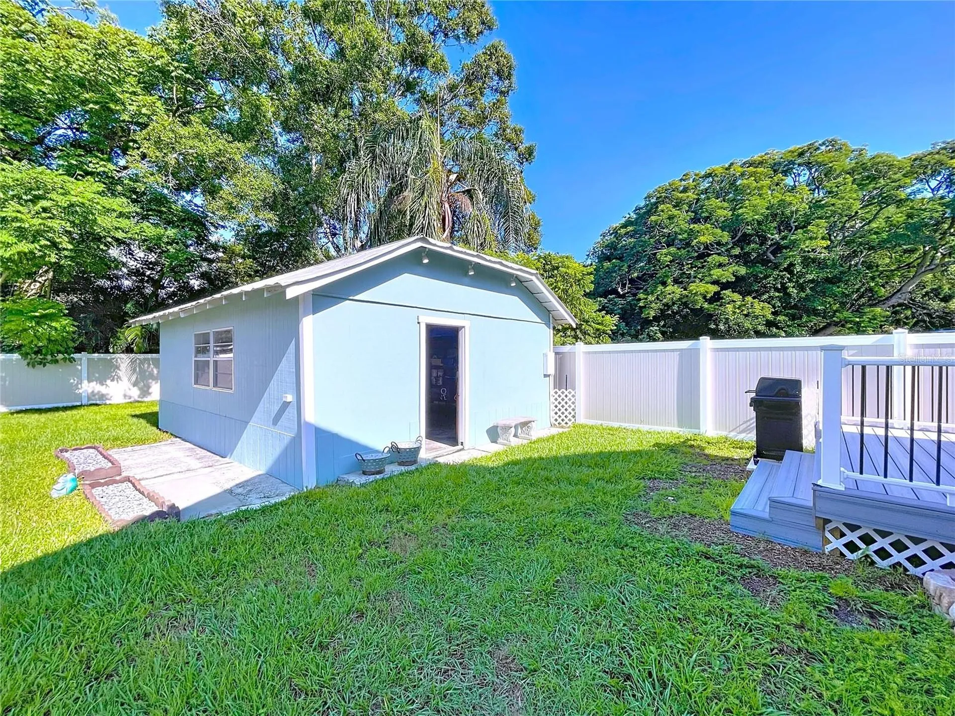 363 14th Street NW Largo FL 33770