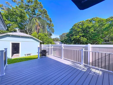 363 14th Street NW Largo FL 33770