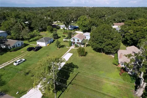 363 14th Street NW Largo FL 33770
