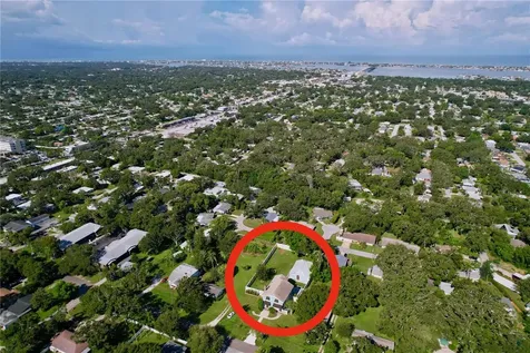 363 14th Street NW Largo FL 33770