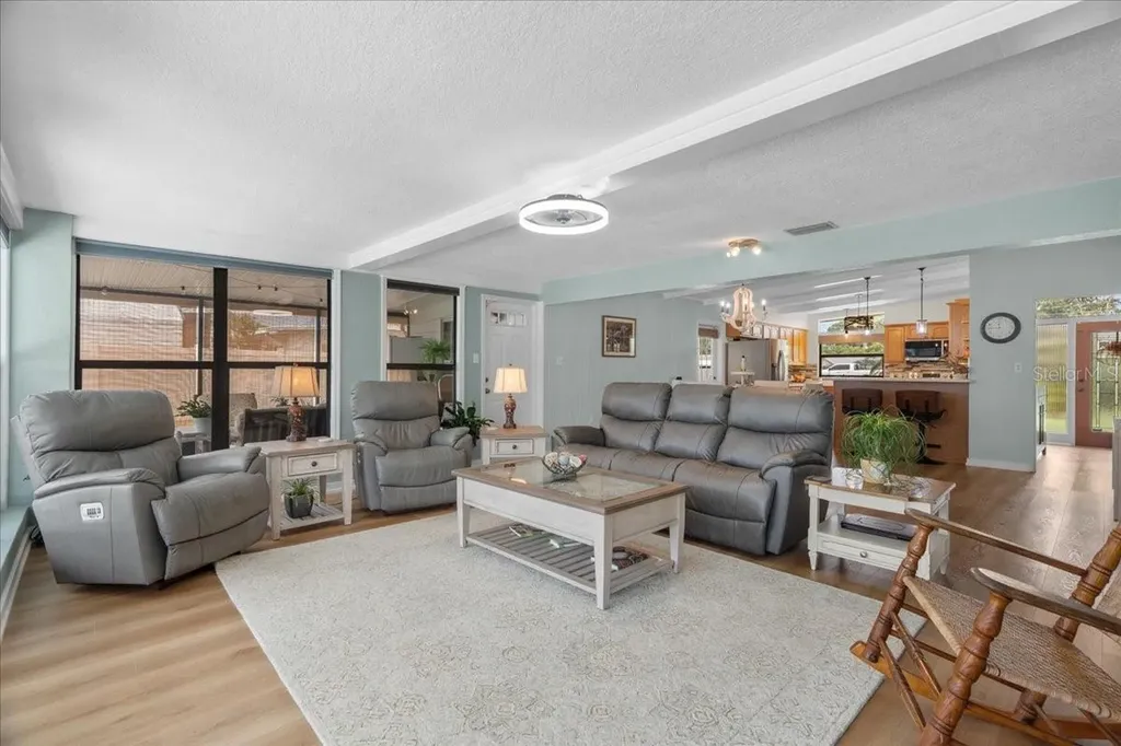 326 Canal Drive Lake Wales FL 33859