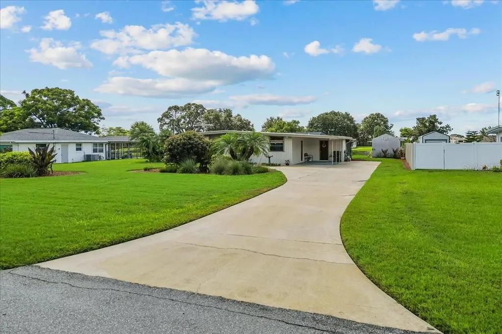 326 Canal Drive Lake Wales FL 33859