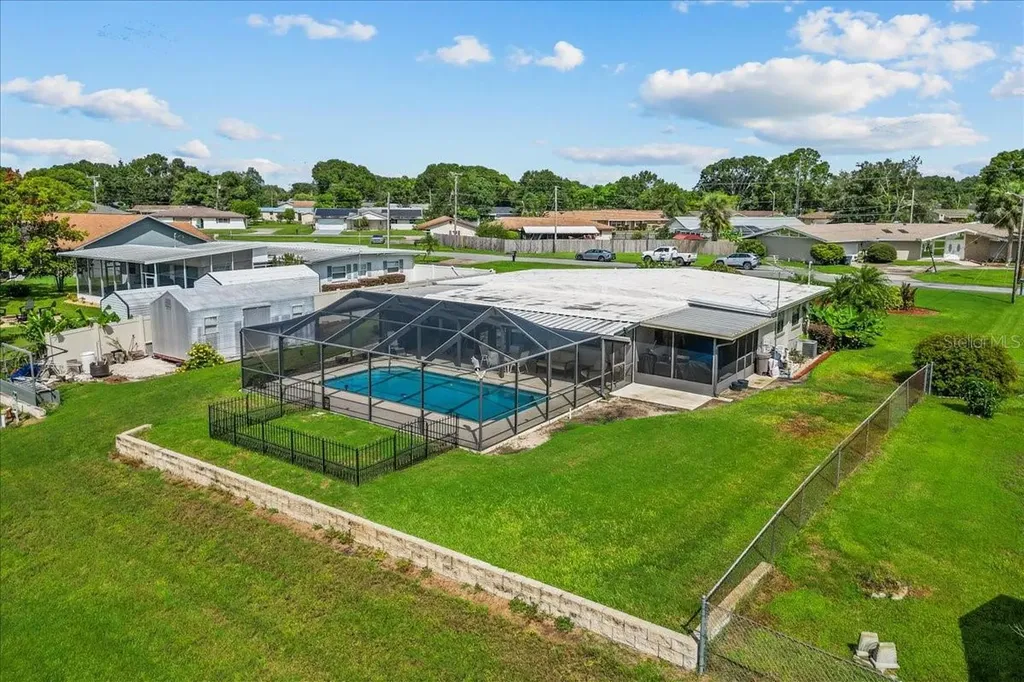 326 Canal Drive Lake Wales FL 33859