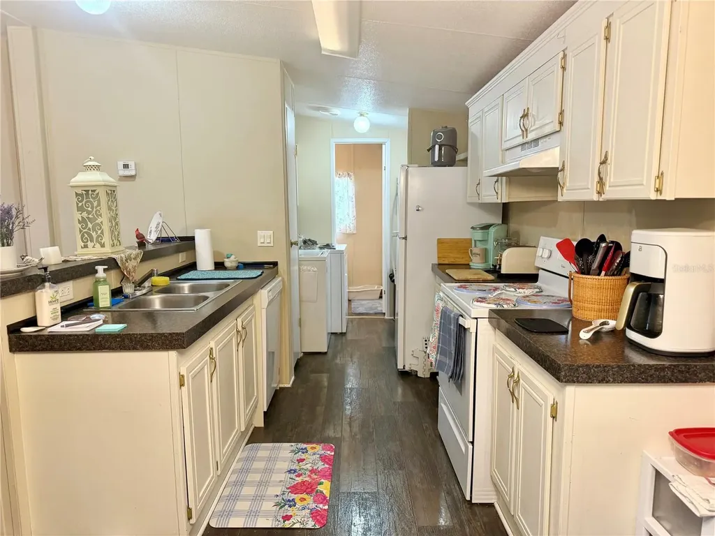 10903 N Farmwood Avenue Dunnellon FL 34433