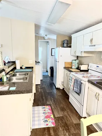 10903 N Farmwood Avenue Dunnellon FL 34433