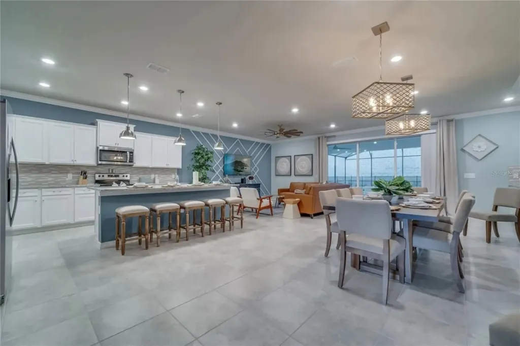 2270 Lelani Circle Davenport FL 33897
