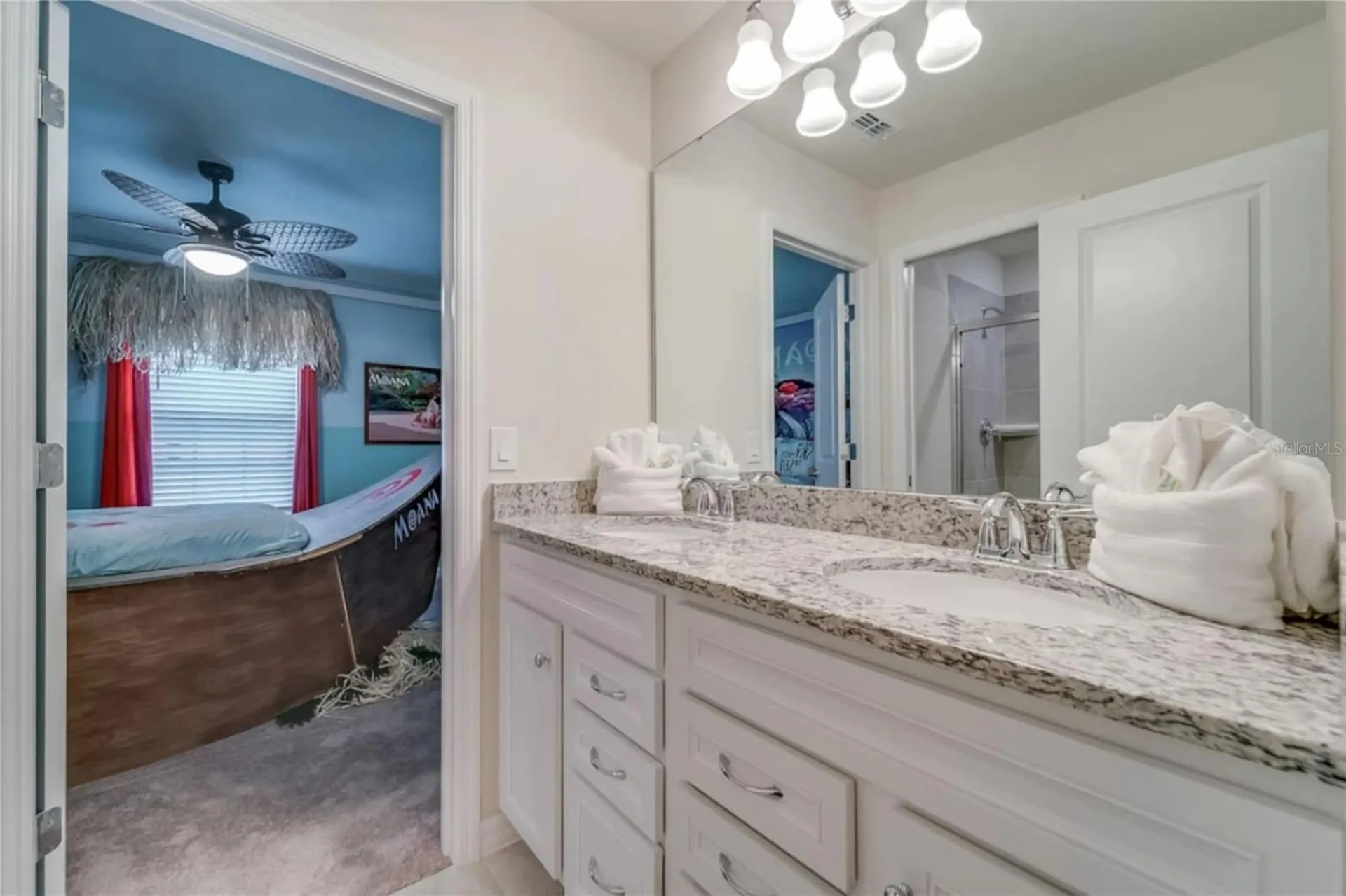 2270 Lelani Circle Davenport FL 33897