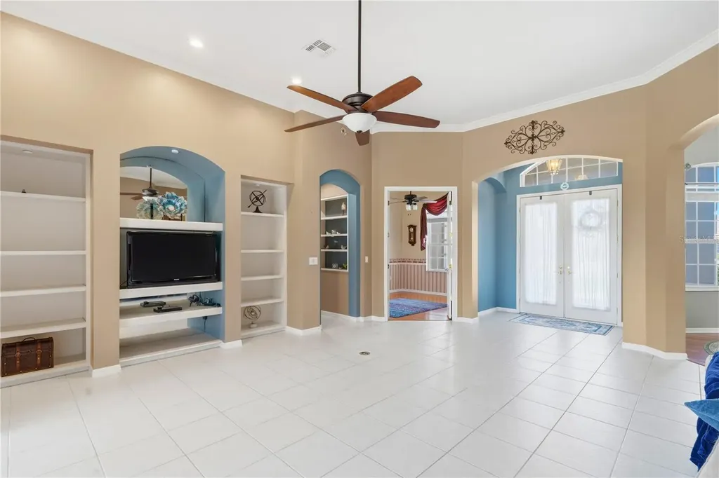 9272 Westshore Drive Weeki Wachee FL 34613
