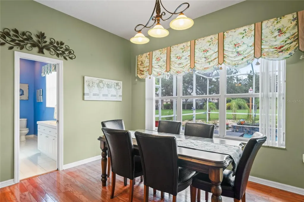 9272 Westshore Drive Weeki Wachee FL 34613