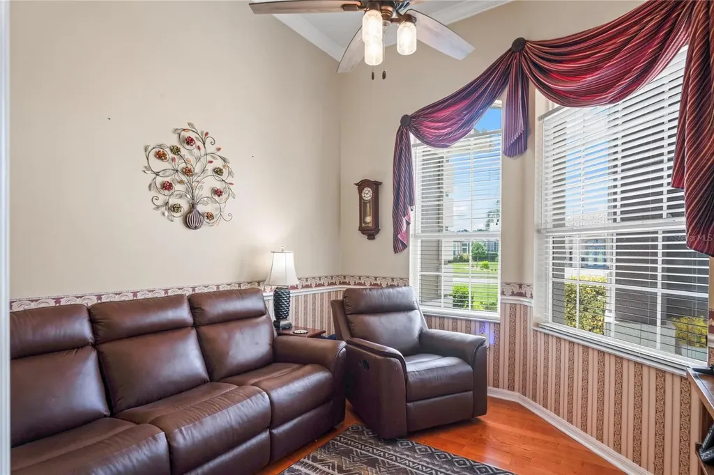 9272 Westshore Drive Weeki Wachee FL 34613