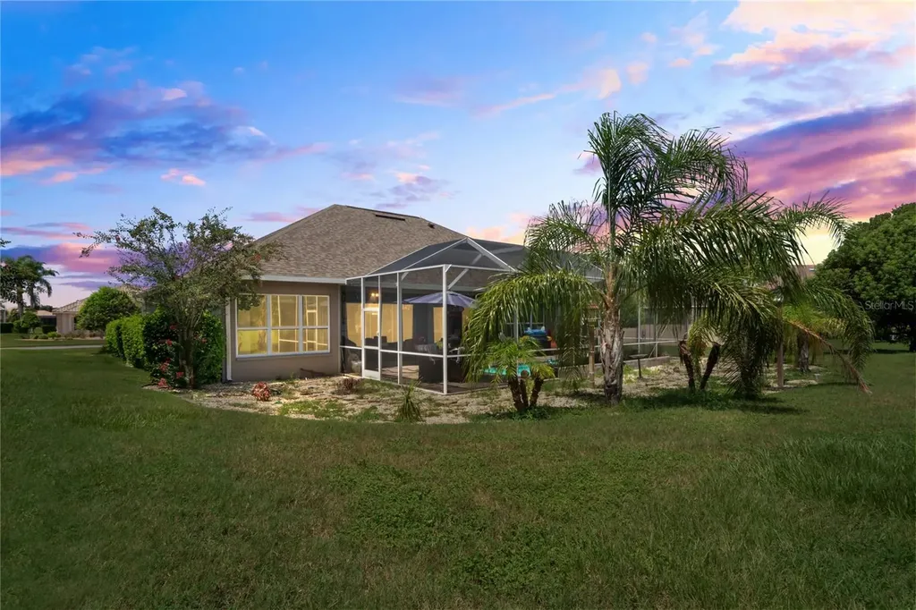 9272 Westshore Drive Weeki Wachee FL 34613