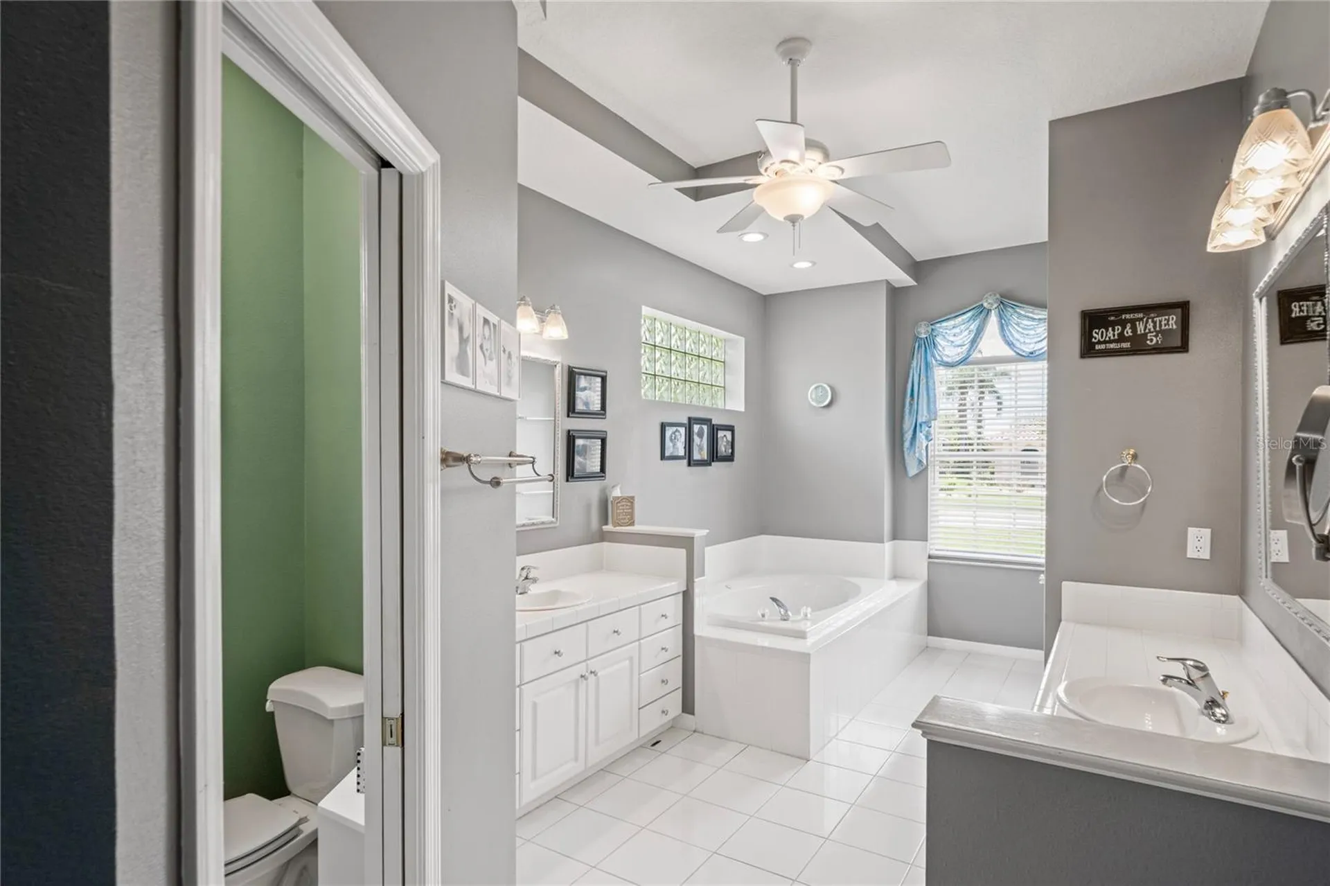 9272 Westshore Drive Weeki Wachee FL 34613