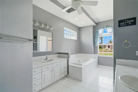 9272 Westshore Drive Weeki Wachee FL 34613