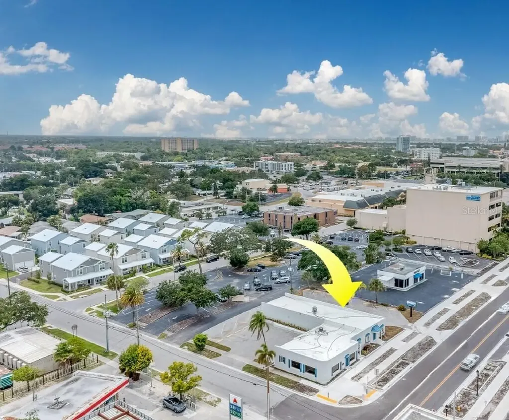 1275 Cleveland Street Clearwater FL 33755