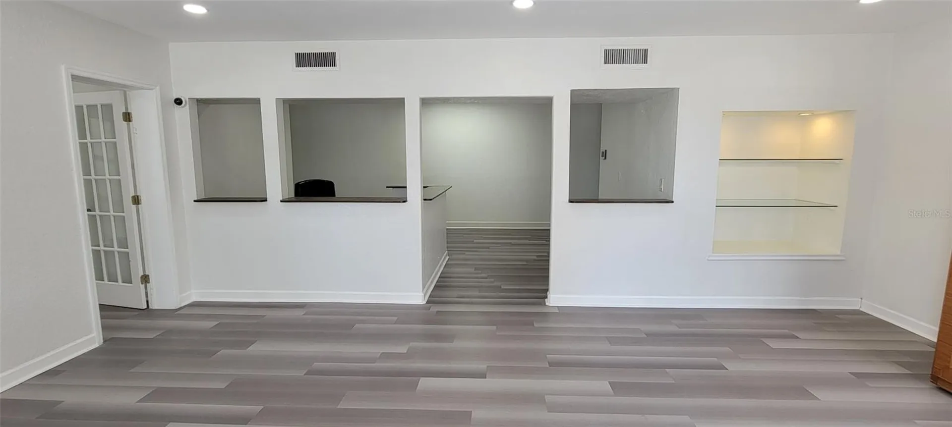 1275 Cleveland Street Clearwater FL 33755