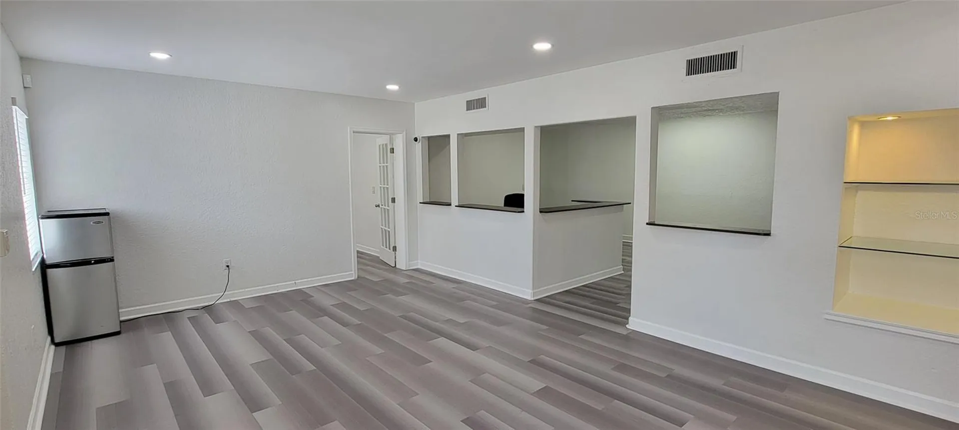 1275 Cleveland Street Clearwater FL 33755