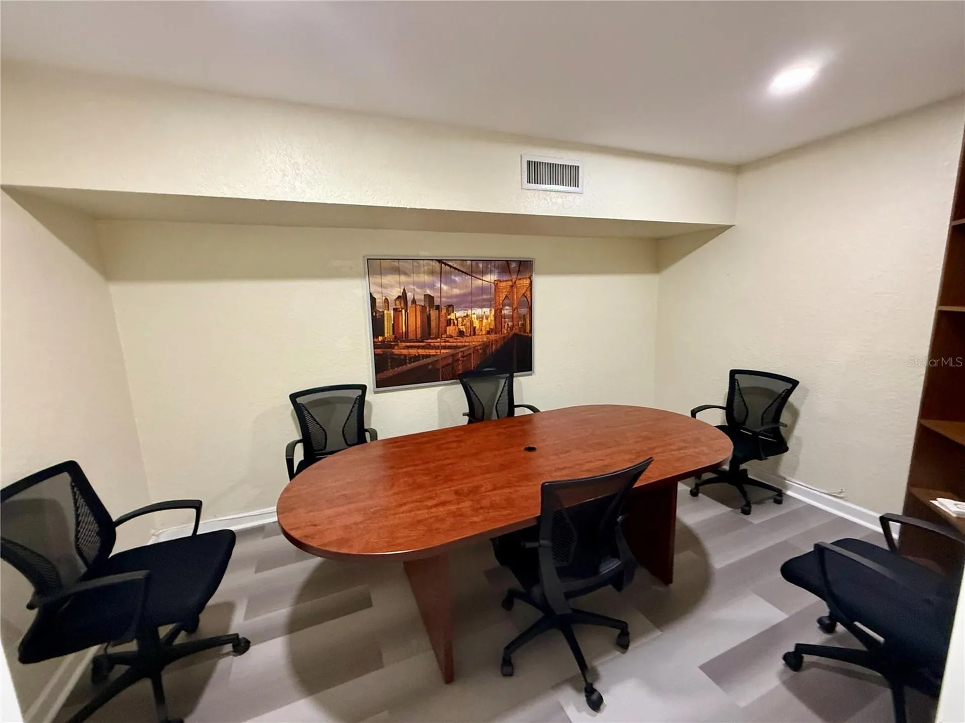 1275 Cleveland Street Clearwater FL 33755