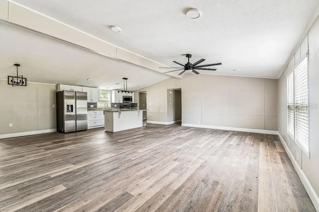10003 Benjamin Smith Drive Thonotosassa FL 33592