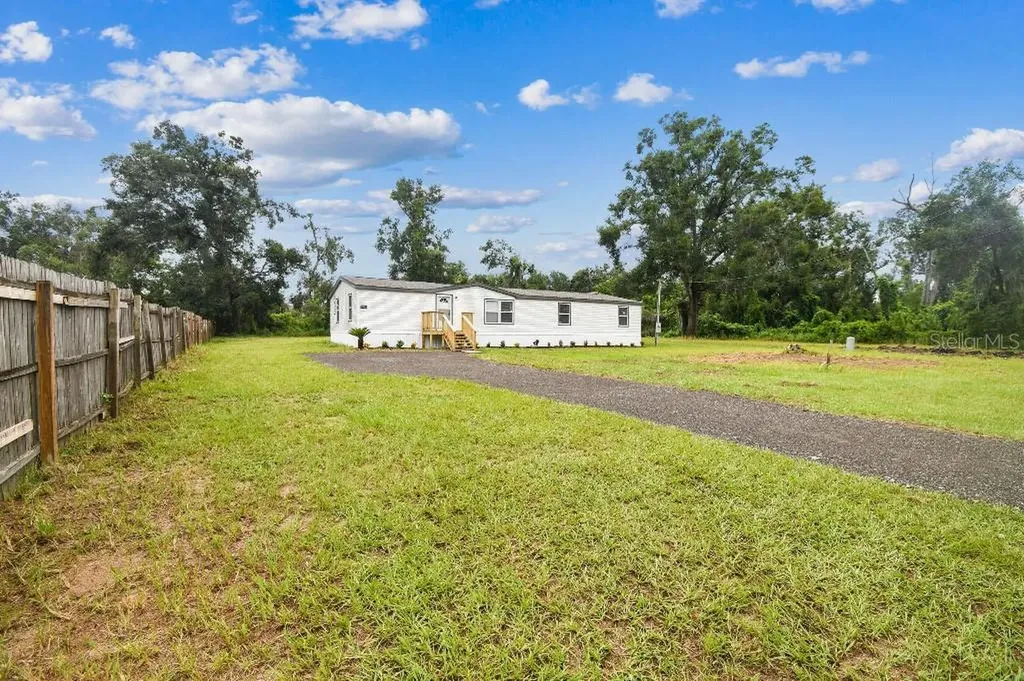 10003 Benjamin Smith Drive Thonotosassa FL 33592